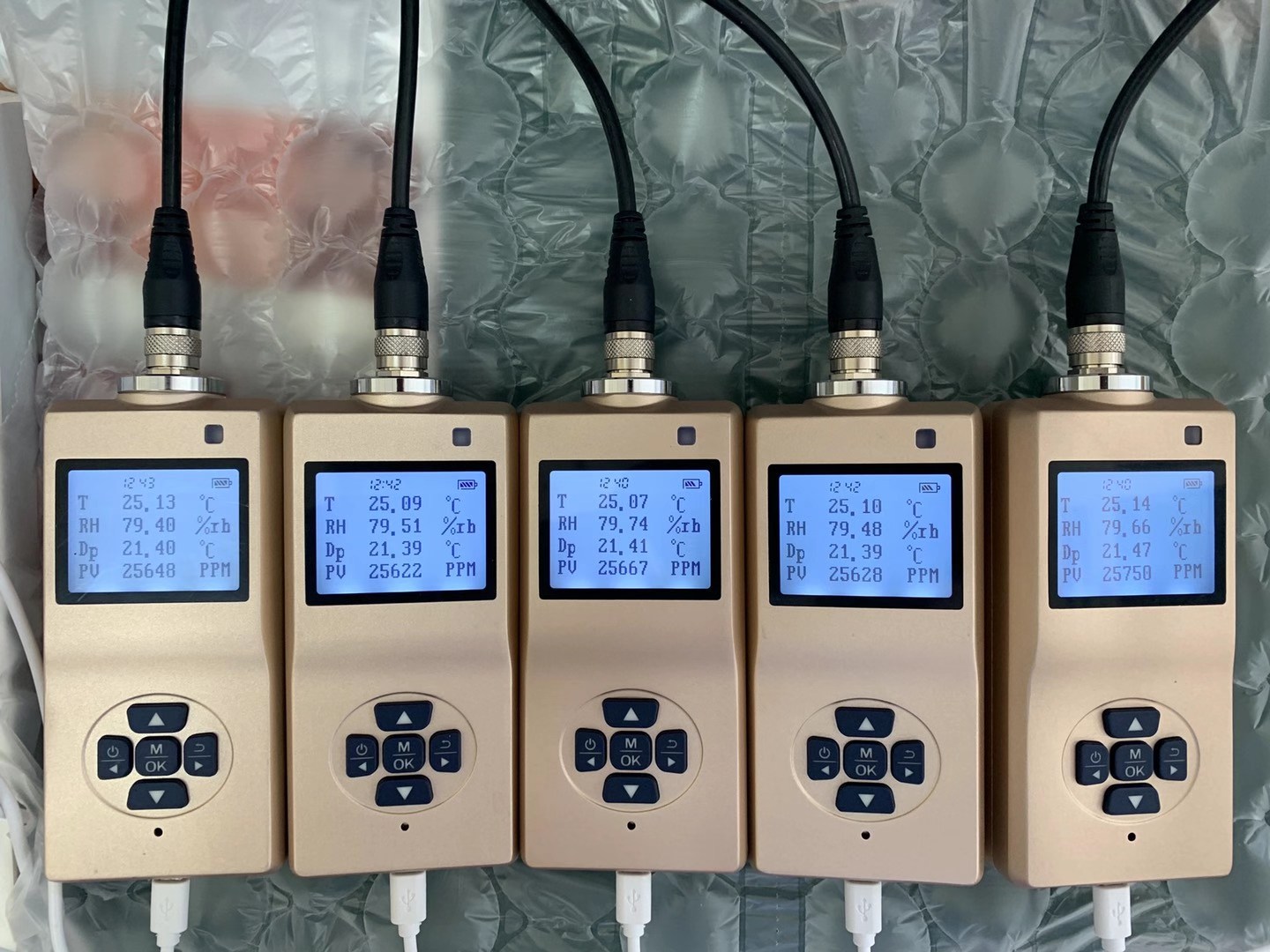 徽科特露點(diǎn)儀對露點(diǎn)（微水）的檢測？